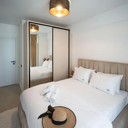 Apartamento Christian In Odyssey & Pool-parking Năvodari