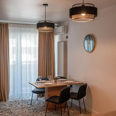 Apartamento Christian In Odyssey & Pool-parking *