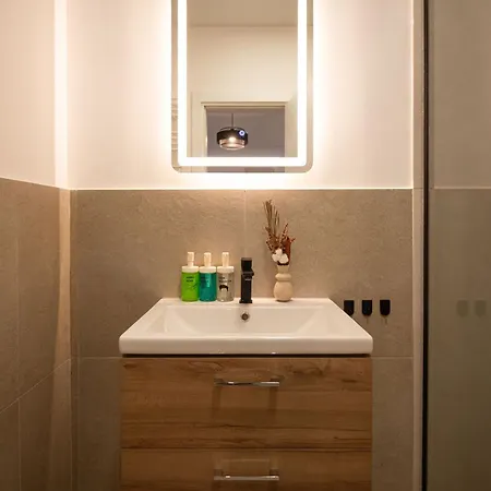 Apartamento Christian In Odyssey & Pool-parking *