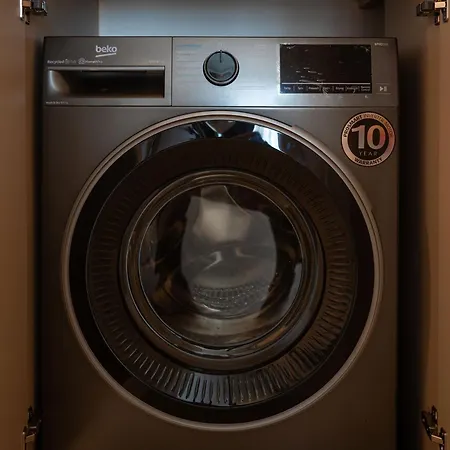 Christian In Odyssey & Pool-parking * Năvodari